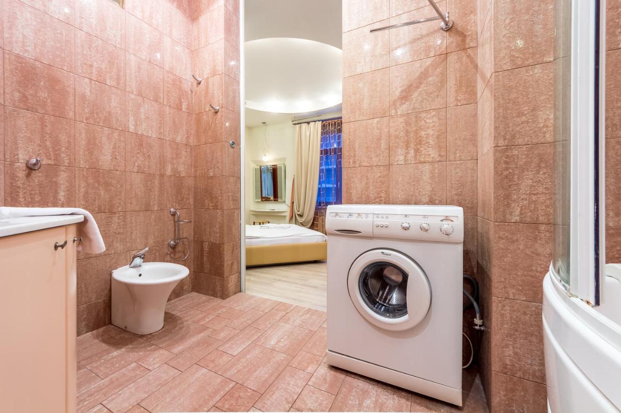 Central Apartments On Khreschatyk Kiev Extérieur photo